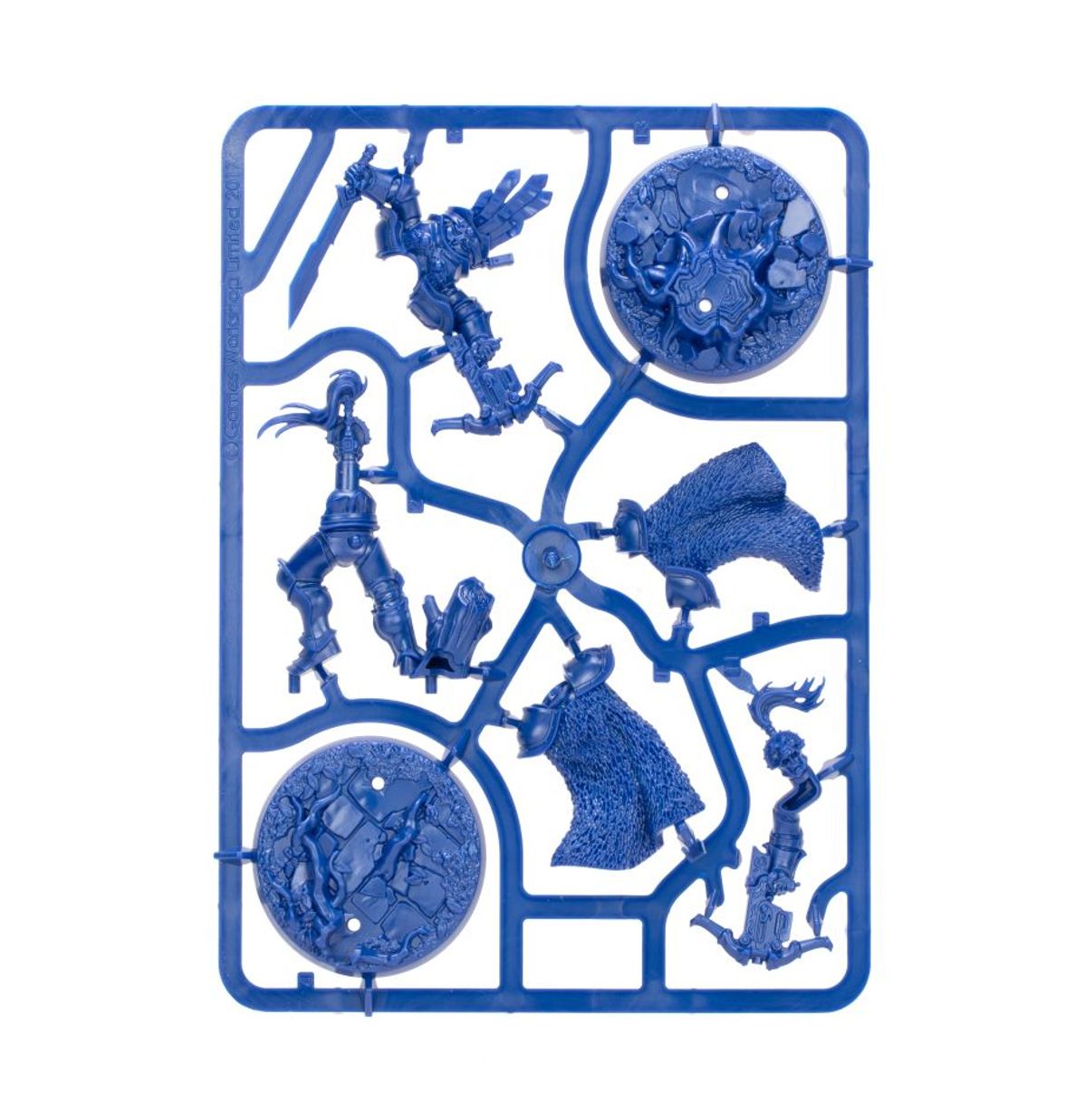 Warhammer Underworlds - Starter Set - Blue plastic sprue with detailed fantasy miniature parts including weapons, shields, cloaks, and humanoid figures for.