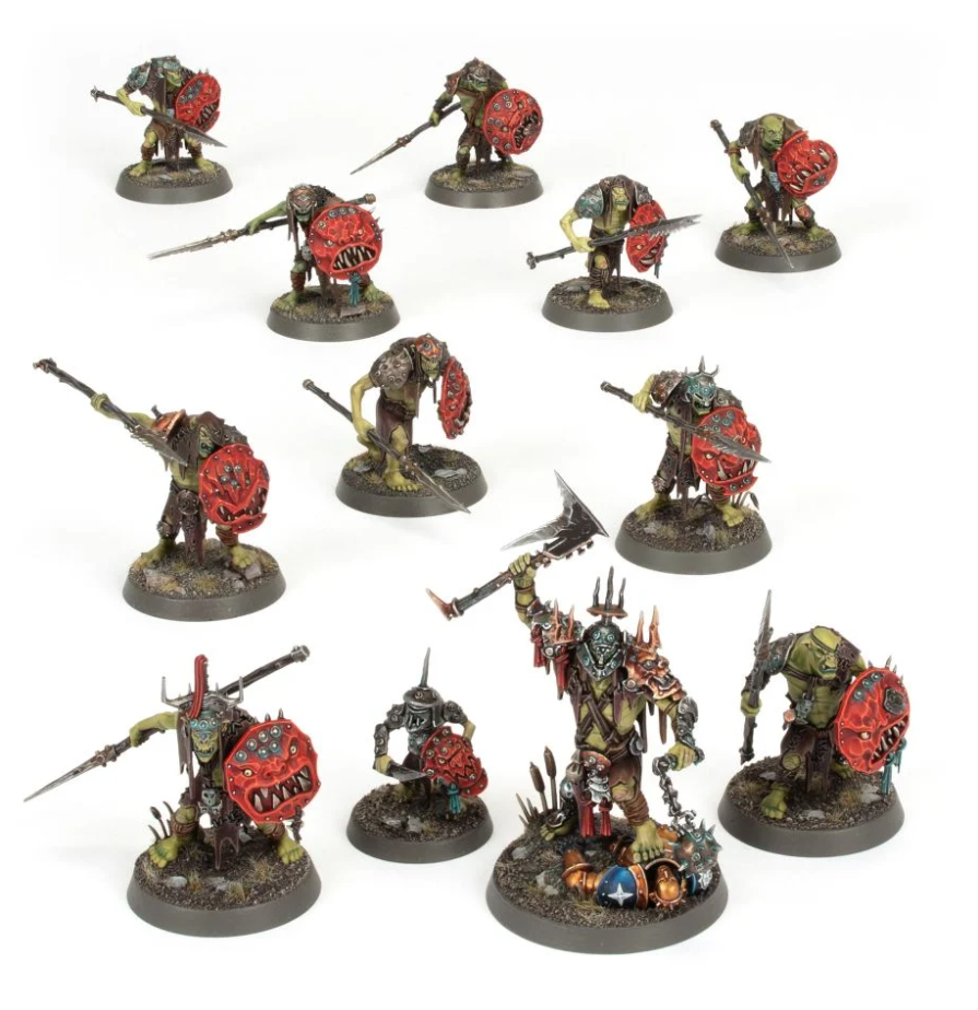 Warhammer Age of Sigmar - Warrior Starter Set - Set of intricately painted Warhammer Age of Sigmar warrior miniatures with red shields and varied weapons on round bases.