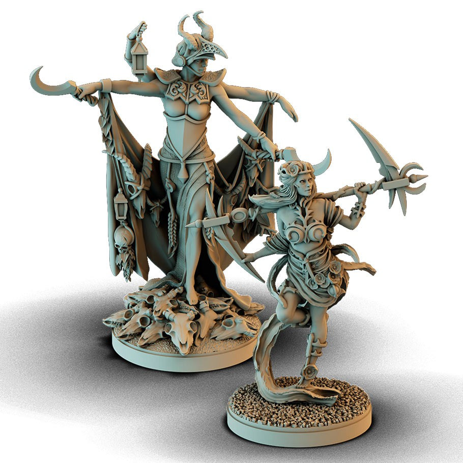 Etherfields: 5th player Expansion - Two gray resin fantasy miniatures featuring a horned armored warrior with a trident and a smaller serpent-like warrior with.