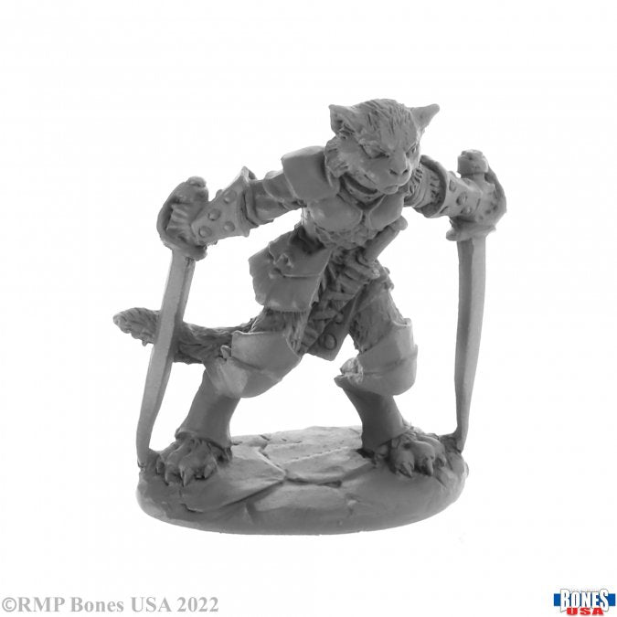 Catfolk Rogue, Shadoweyes - Gray miniature figurine of a cat-like rogue wielding two curved daggers in a dynamic battle stance.