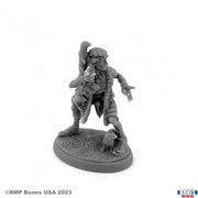 Elusive Weaselmancer - Gray plastic miniature of a robed humanoid figure with a staff, crouching on a textured oval base.