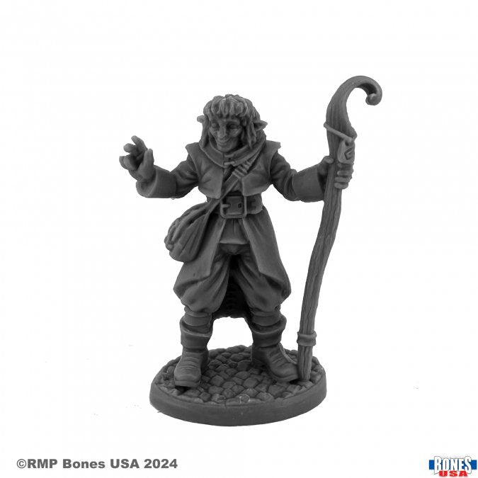 Ulafiel, Wildfolk Druid - Gray resin miniature of a robed druid holding a gnarled staff, standing on a textured base.