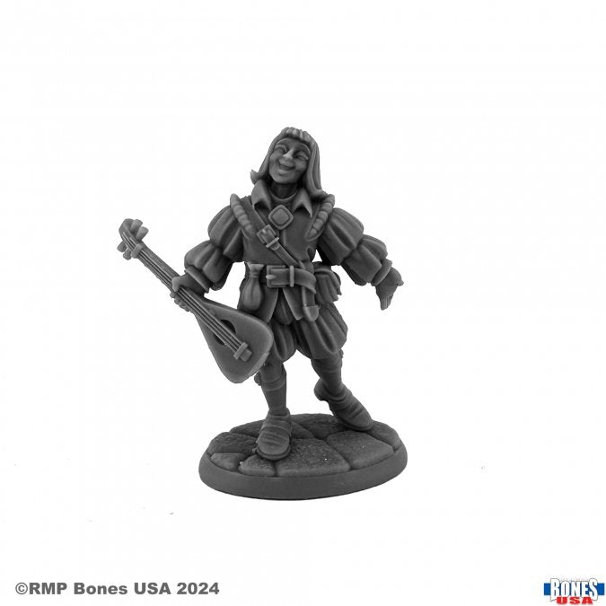 Desmond Idlewild, Male Bard - Gray resin miniature of a male bard wearing layered armor and a hood, holding a lute and standing on a textured base.
