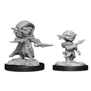 Pathfinder Battles Deep Cuts: Goblin Rogue Male - Gray plastic miniature of a goblin rogue with a hood, daggers, and detailed armor on a round base.