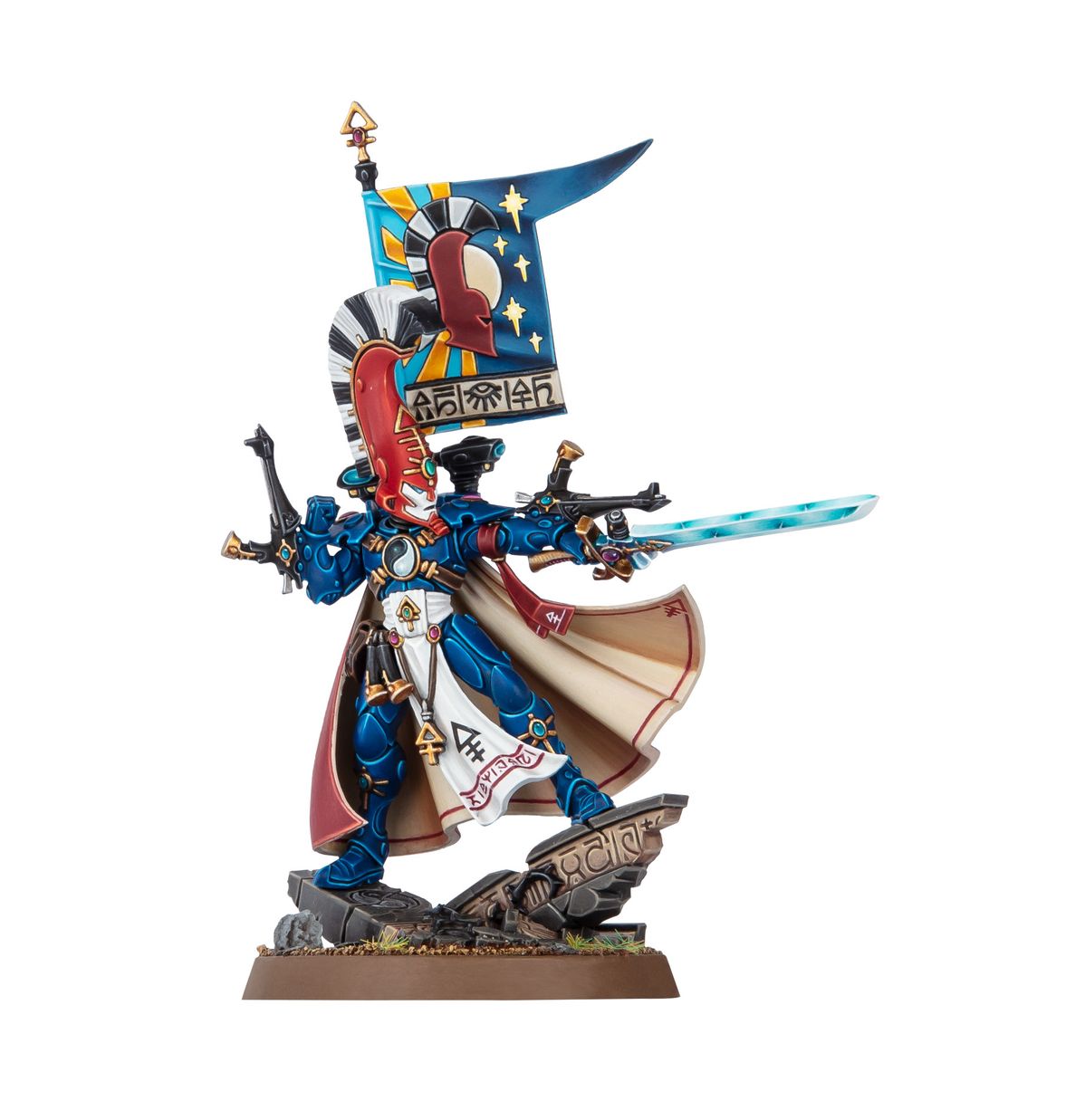 Warhammer 40,000 - Aeldari - Asurmen - Blue-armored Asurmen miniature with glowing blue sword, red helmet crest, and decorative banner.