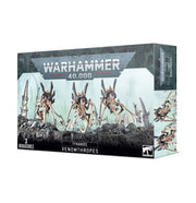 Warhammer 40,000 - Tyranids - Venomthropes - Set of three Tyranid Venomthropes miniatures with insectoid features, organic armor, and spiny appendages in muted brown and