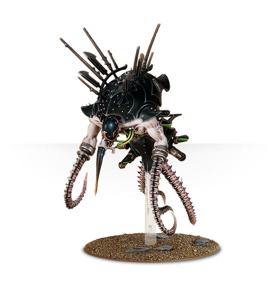 Warhammer 40,000 - Drukhari - Combat Patrol - Black and green alien war machine model with spiked armor and long segmented limbs on a textured base.