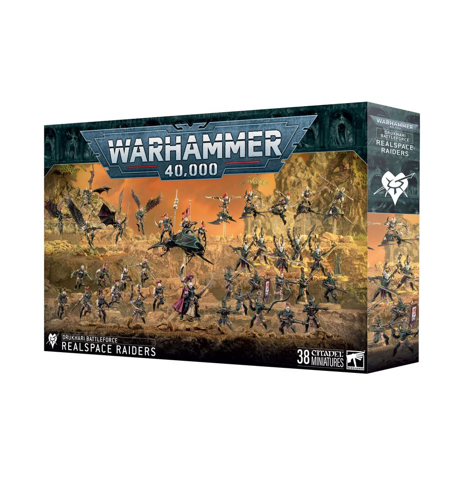 Warhammer 40,000 - Drukhari - Realspace Raiders Battleforce - Warhammer 40,000 Drukhari Realspace Raiders Battleforce box featuring painted miniatures of dark armored warriors and flying