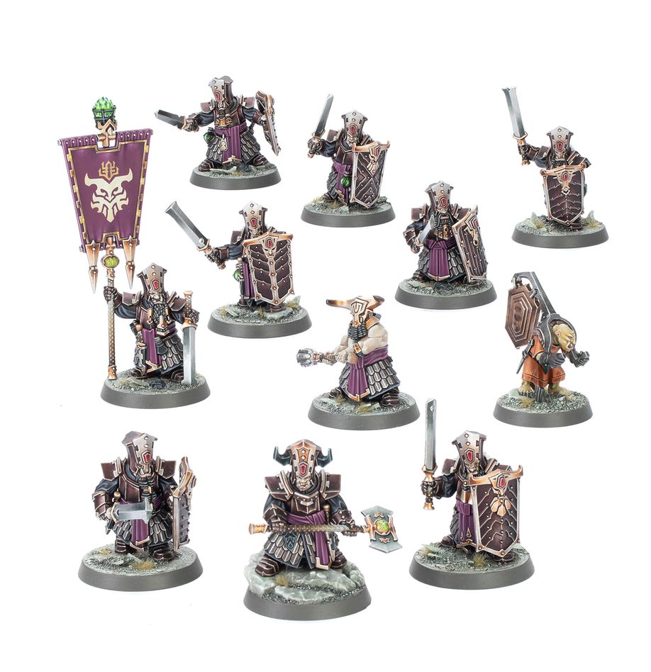 Warhammer Age of Sigmar - Helsmiths of Hashut - Infernal Cohort (PREORDER) - Set of intricately painted fantasy warrior miniatures in dark armor with purple and gold accents, armed with swords, axes,.