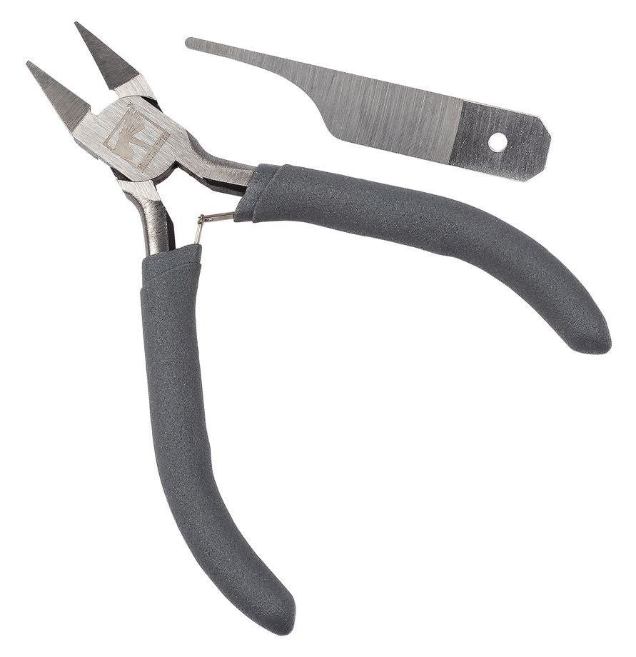 Warhammer Colour Tool Set - Small precision side cutter pliers with black ergonomic rubber handles and a metal hobby knife with a textured grip blade.