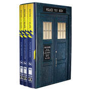 D&D 5E: Doctors and Daleks Collector's Edition - Collector's edition Dungeons & Dragons set designed as a blue Police Public Call Box with detailed paneling and window.