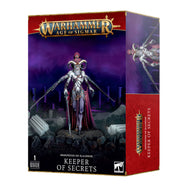 Warhammer Age of Sigmar - Hedonites of Slaanesh - Keeper of Secrets - Detailed painted warrior miniature with muscular armor, flowing cape, and twin whip weapons on rocky base.