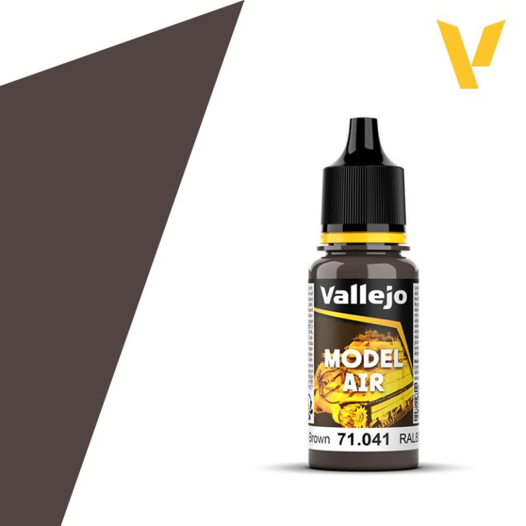 Vallejo Model Air: Armour Brown(18ml) - 18ml Vallejo Model Air paint bottle in Armour Brown with black dropper cap and yellow label accents.